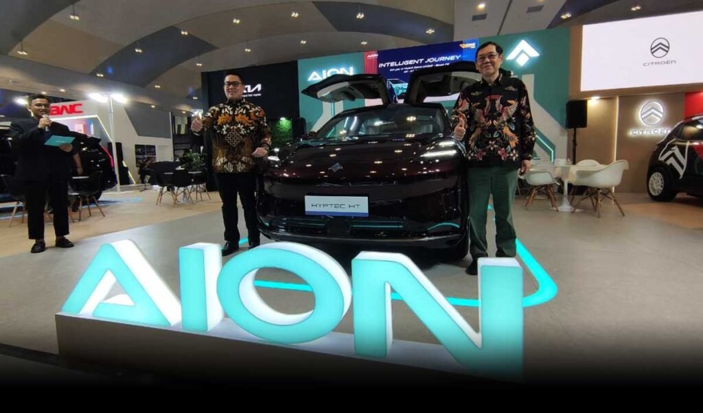 AION Pamerkan Mobil Listrik Andalan di GIIAS Semarang 2024